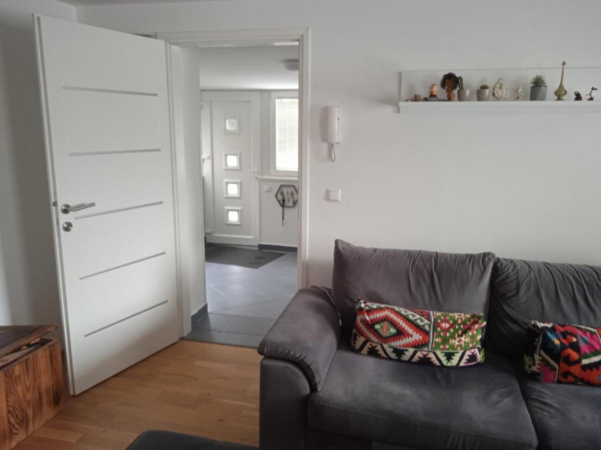 Apartments Hrvatin No 5 Сараево Экстерьер фото
