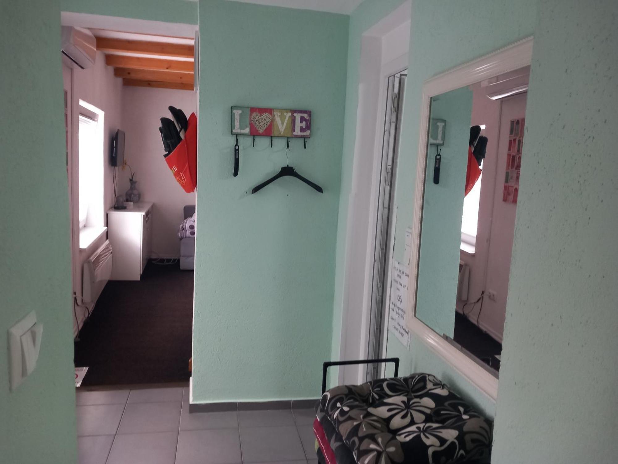 Apartments Hrvatin No 5 Сараево Номер фото