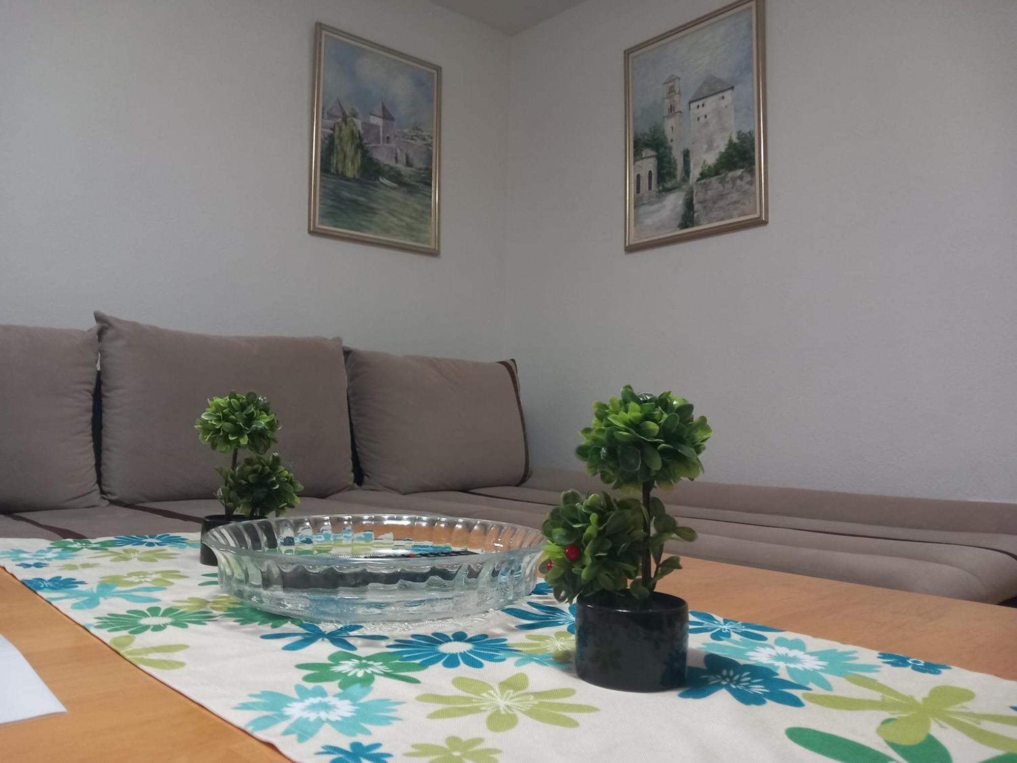 Apartments Hrvatin No 5 Сараево Номер фото